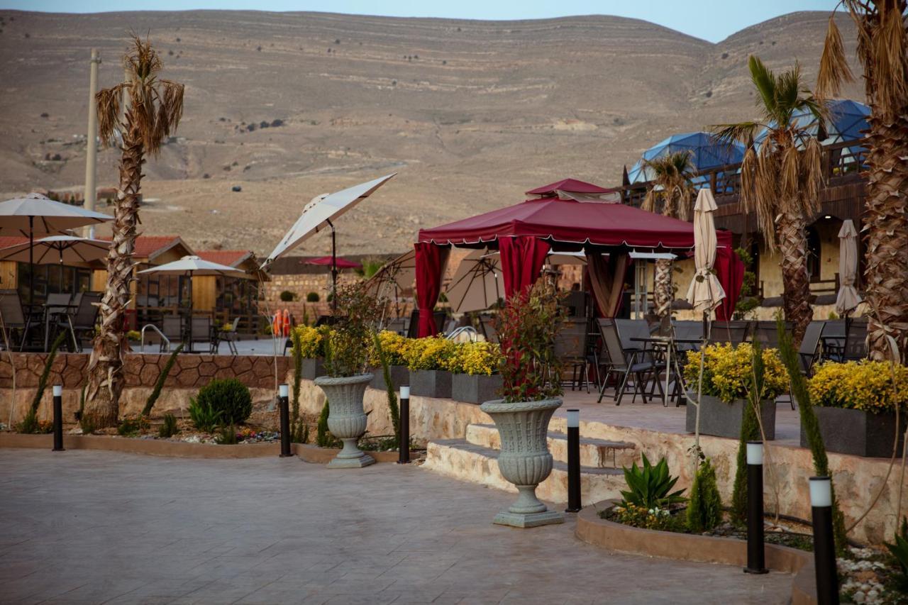 Petra Seasons Luxury Resort Al Hayy Exterior photo