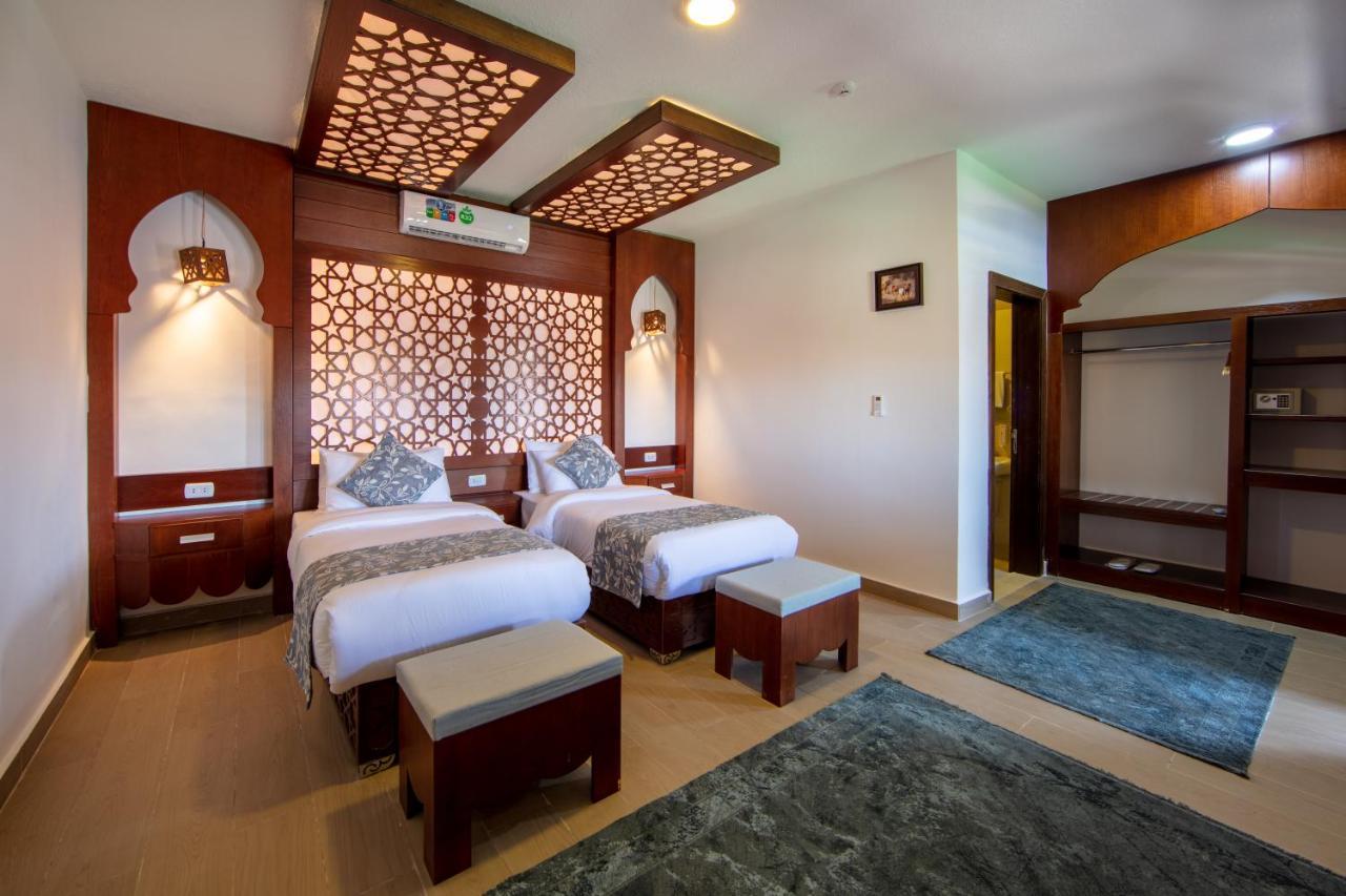 Petra Seasons Luxury Resort Al Hayy Exterior photo