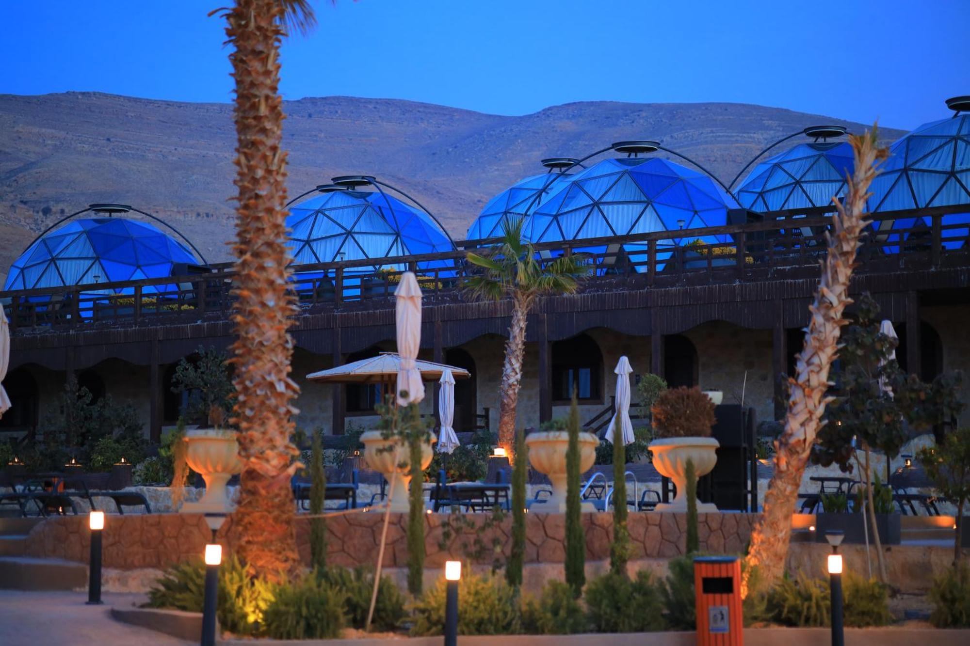 Petra Seasons Luxury Resort Al Hayy Exterior photo