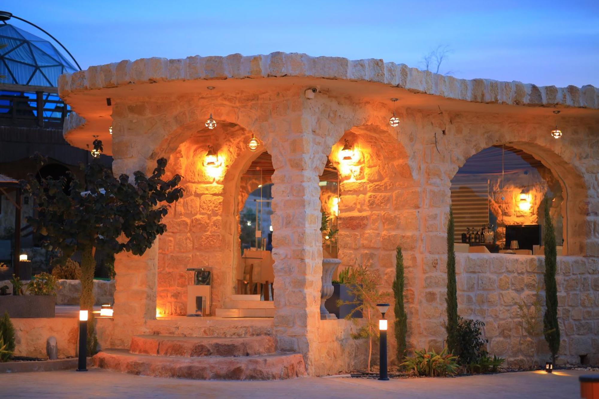 Petra Seasons Luxury Resort Al Hayy Exterior photo